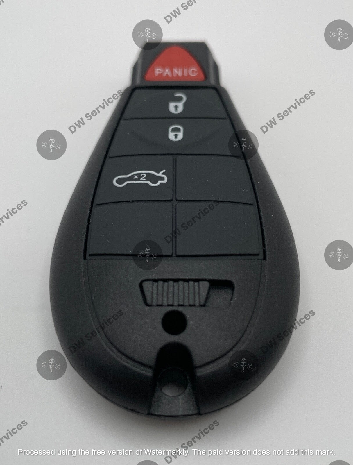 NEW! Chrysler 300 2008-2011 remote key fob KEYLESS GO FOBIK IYZ-C01C M3N5WY783X
