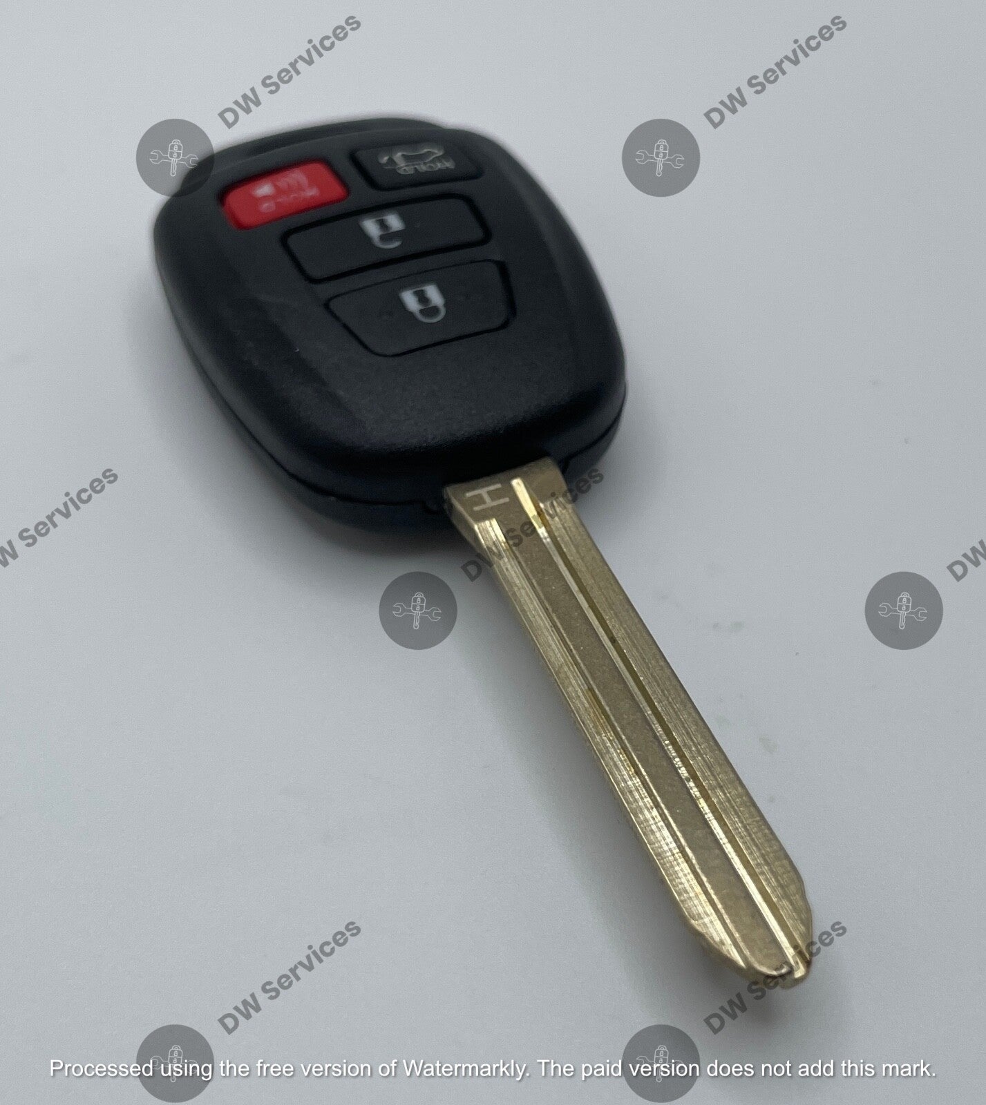 NEW! Toyota RAV4 / Highlander / Sequoia remote head key fob GQ4-52T  H-CHIP