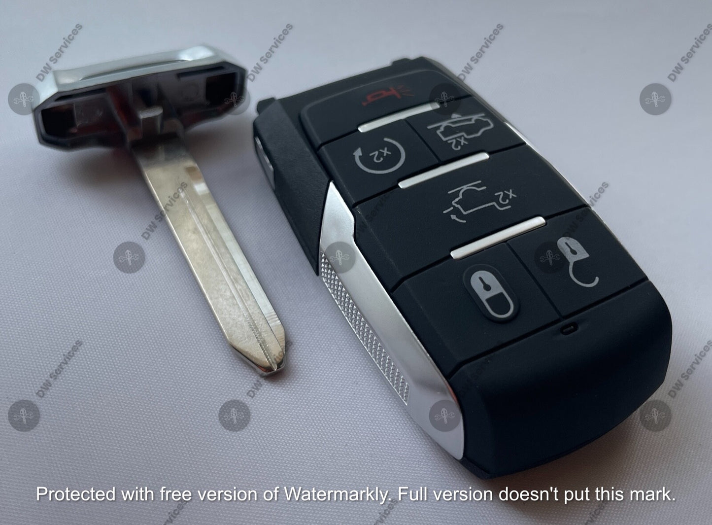 NEW! Dodge RAM 1500 6 button SMART KEY PROXIMITY REMOTE FOB OHT-4882056
