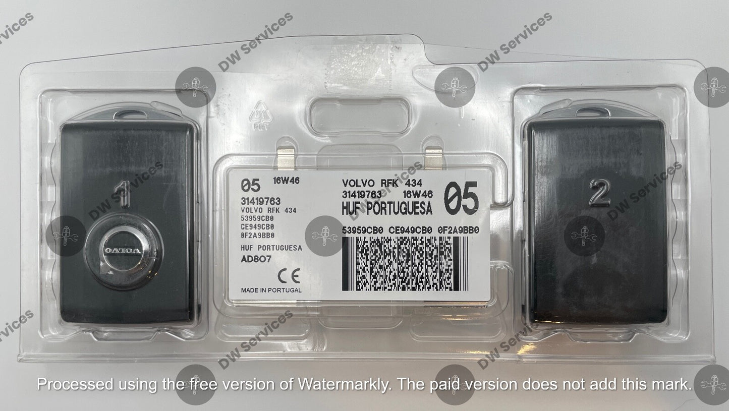 2x NEW! Genuine VOLVO Smart Proximity Key FOB YGOHUF8423  S90 V90 XC90 XC60 XC40