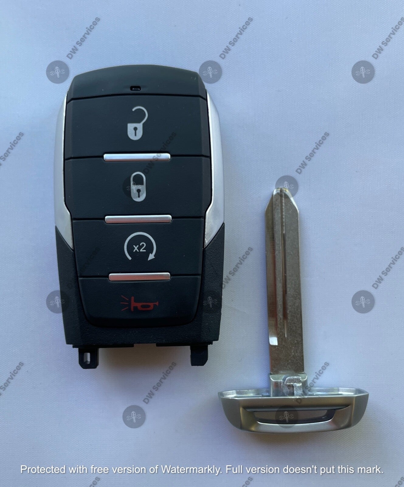 NEW Dodge RAM 1500 4-button SMART KEY PROXIMITY REMOTE FOB OHT-4882056