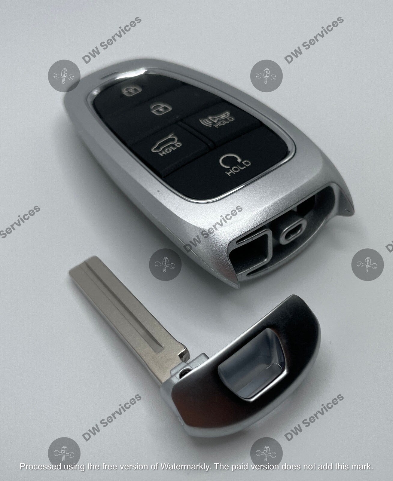NEW OEM Hyundai Santa Fe 2023 Smart Prox remote key Fob TQ8-FOB-4F27 95440-S1630