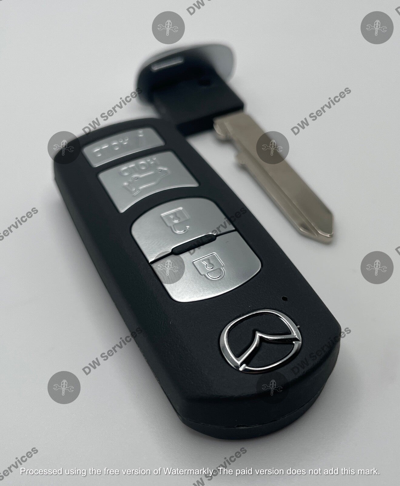 NEW! Mazda CX-7 / CX-9 PROXIMITY 4-button remote SMART key FOB WAZX1T763SKE11A04