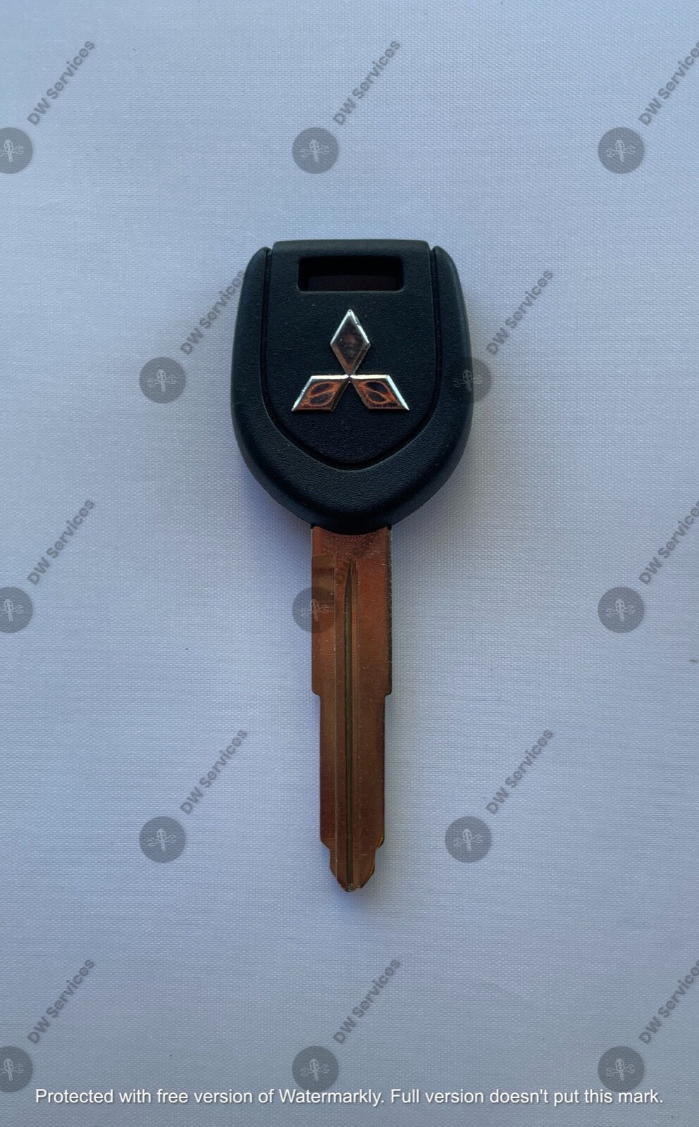 NEW! OEM Mitsubishi Transponder Chip 4D61 Ignition Car Key Replacement MIT14