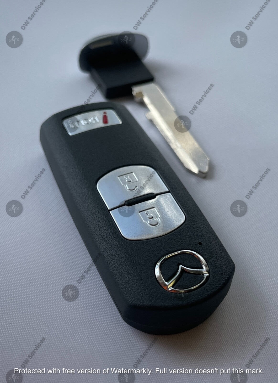 NEW! Mazda 3-button PROXIMITY remote SMART key WAZSKE13D02 SKE13D02 CX-3/5/6
