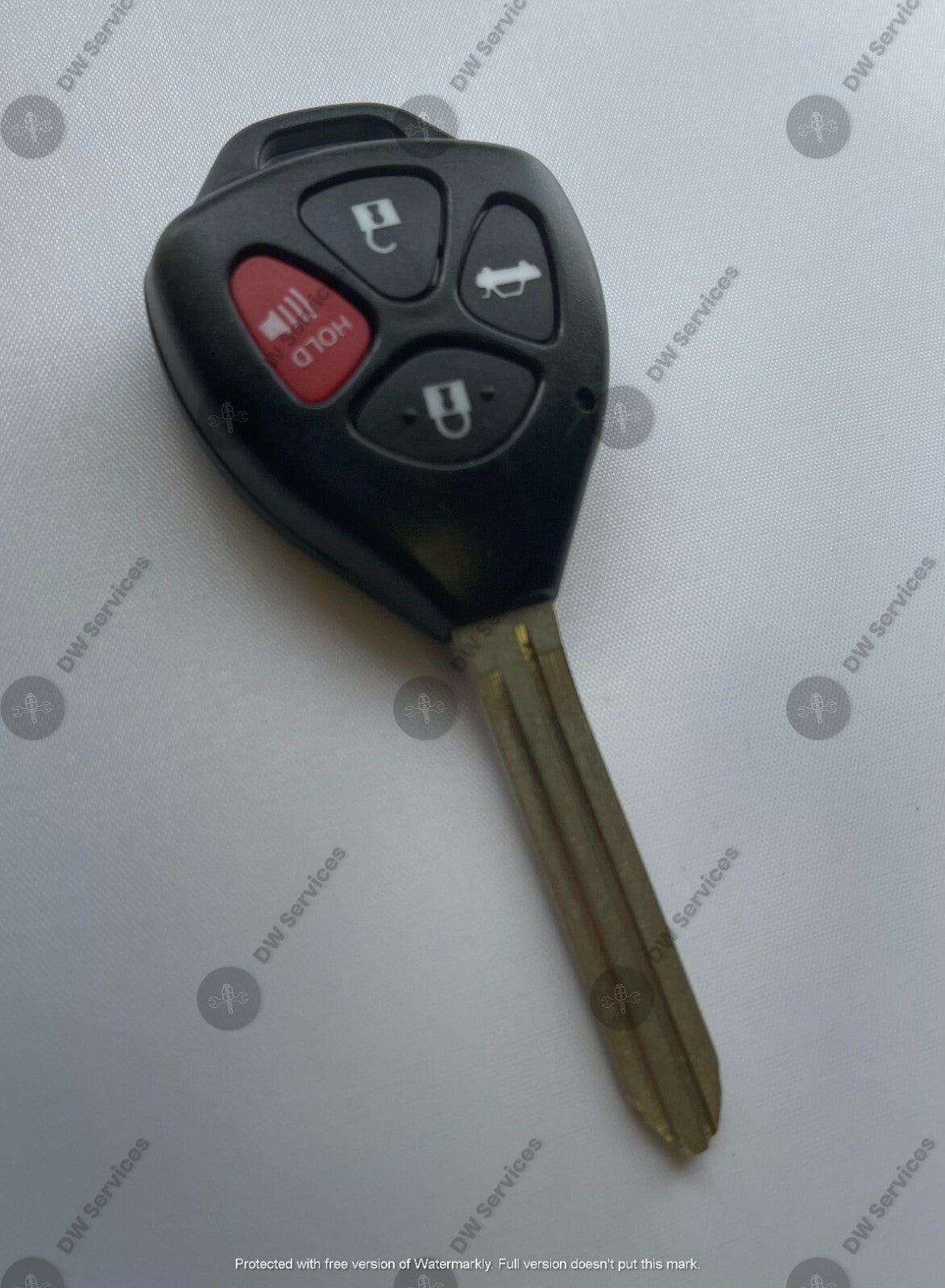 NEW! Toyota 4 button remote head key fob HYQ12BBY 4D67 DOT - Camry Corolla