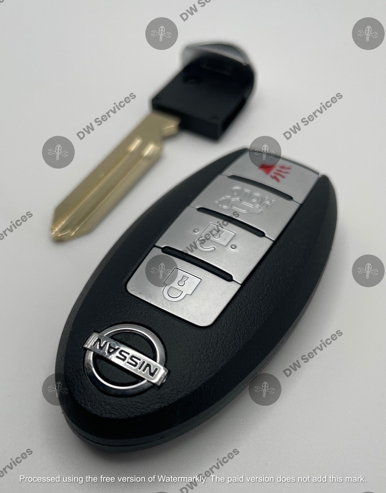 NEW! Nissan Armada 08-15 Proximity remote SMART key Fob CWTWBU624 Prox Twist