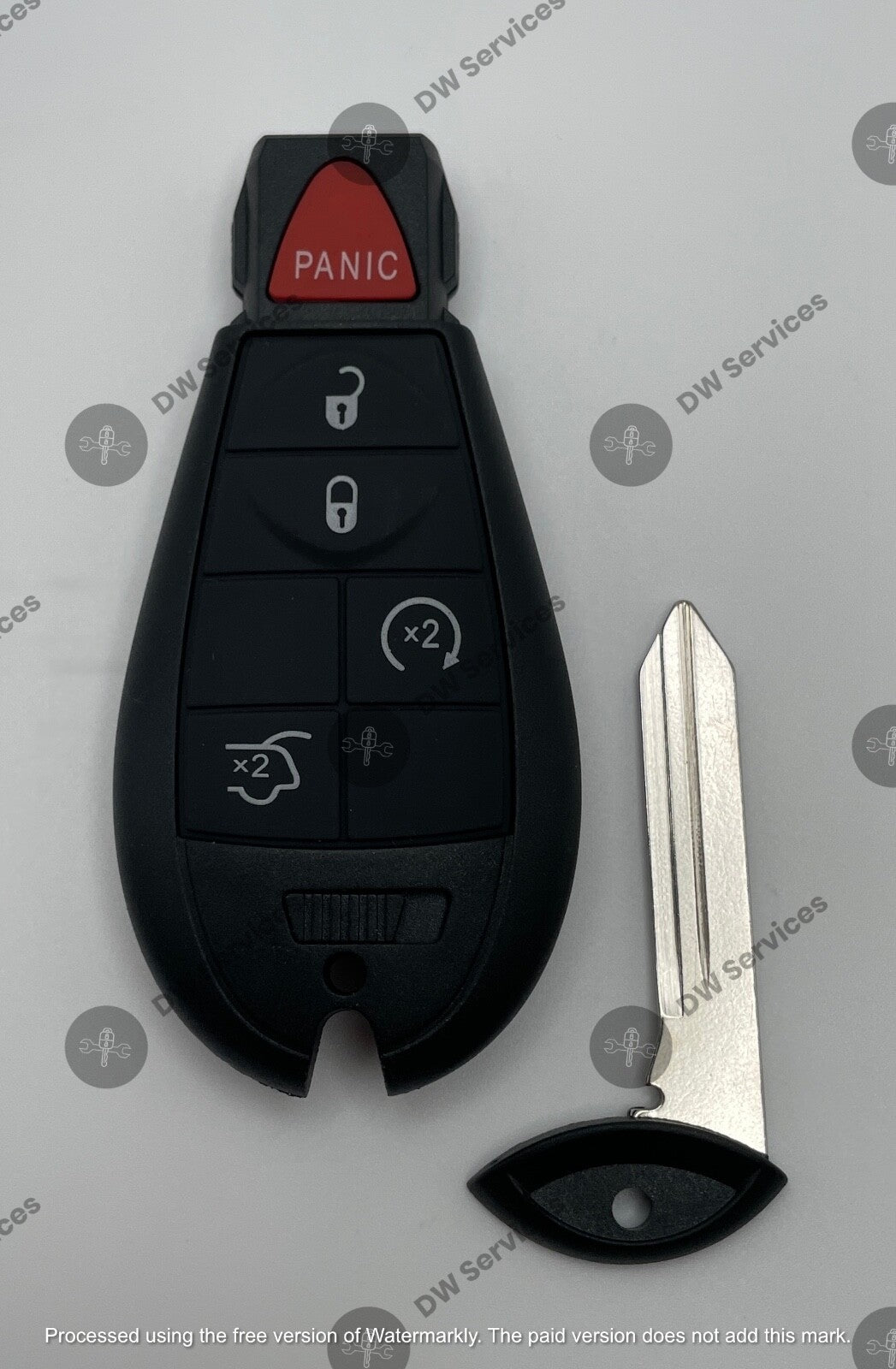 NEW! Jeep Grand Cherokee 2009-2013 key fob remote KEYLESS GO FOBIK PROX IYZ-C01C
