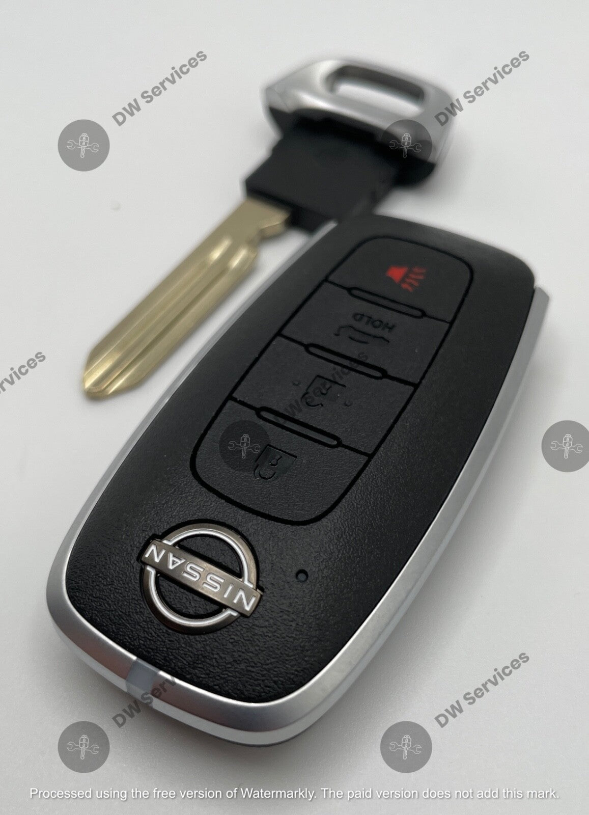 NEW OEM GENUINE Nissan Sentra / Versa Proximity remote SMART key Fob KR5TXPZ1