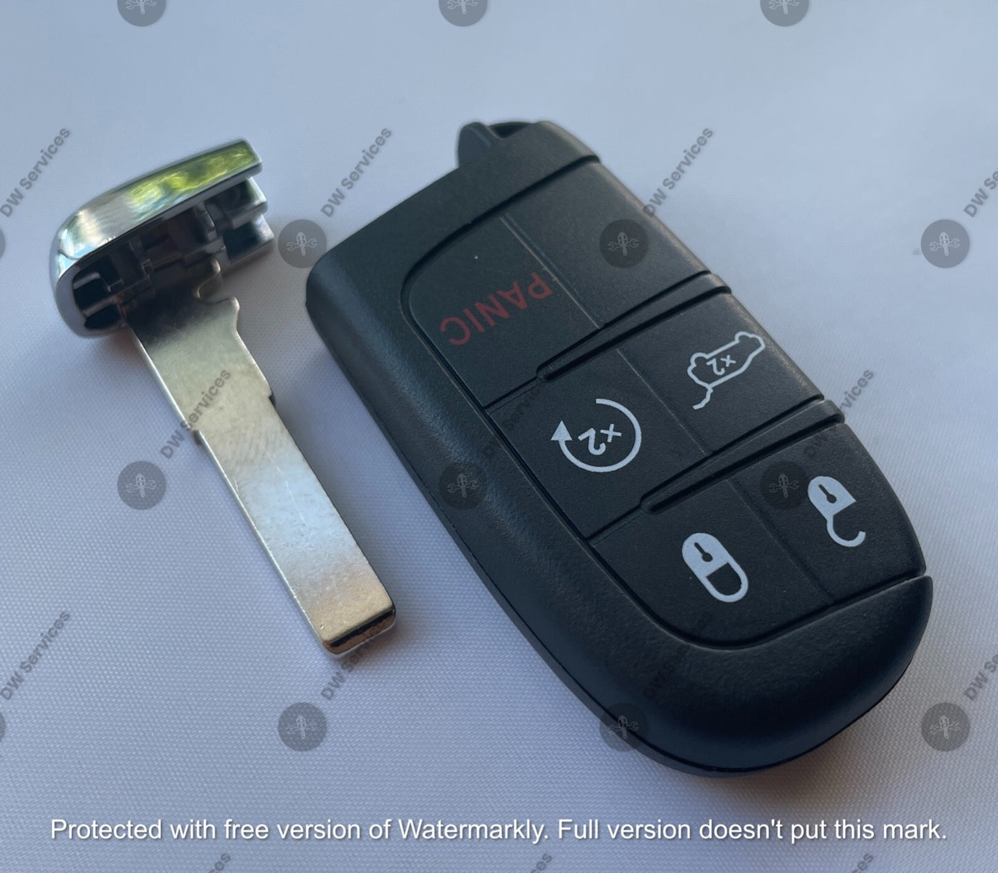 NEW! Jeep Compass 5 button SMART key PROX Remote Fob M3N-40821302 17-21 4A Chip