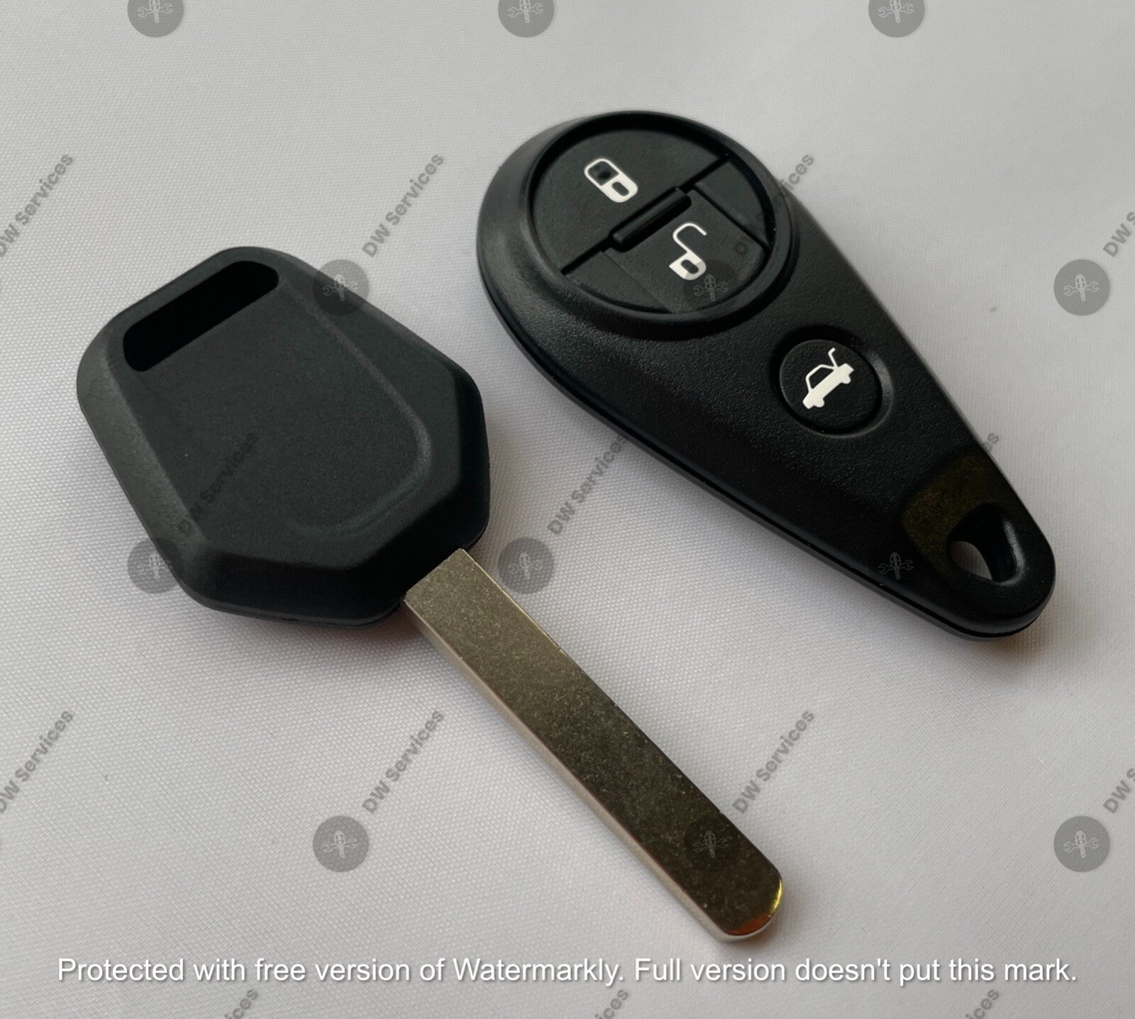 NEW! Subaru keyless entry remote FOB CWTWB1U819 &Transponder Chip 4D60 KEY