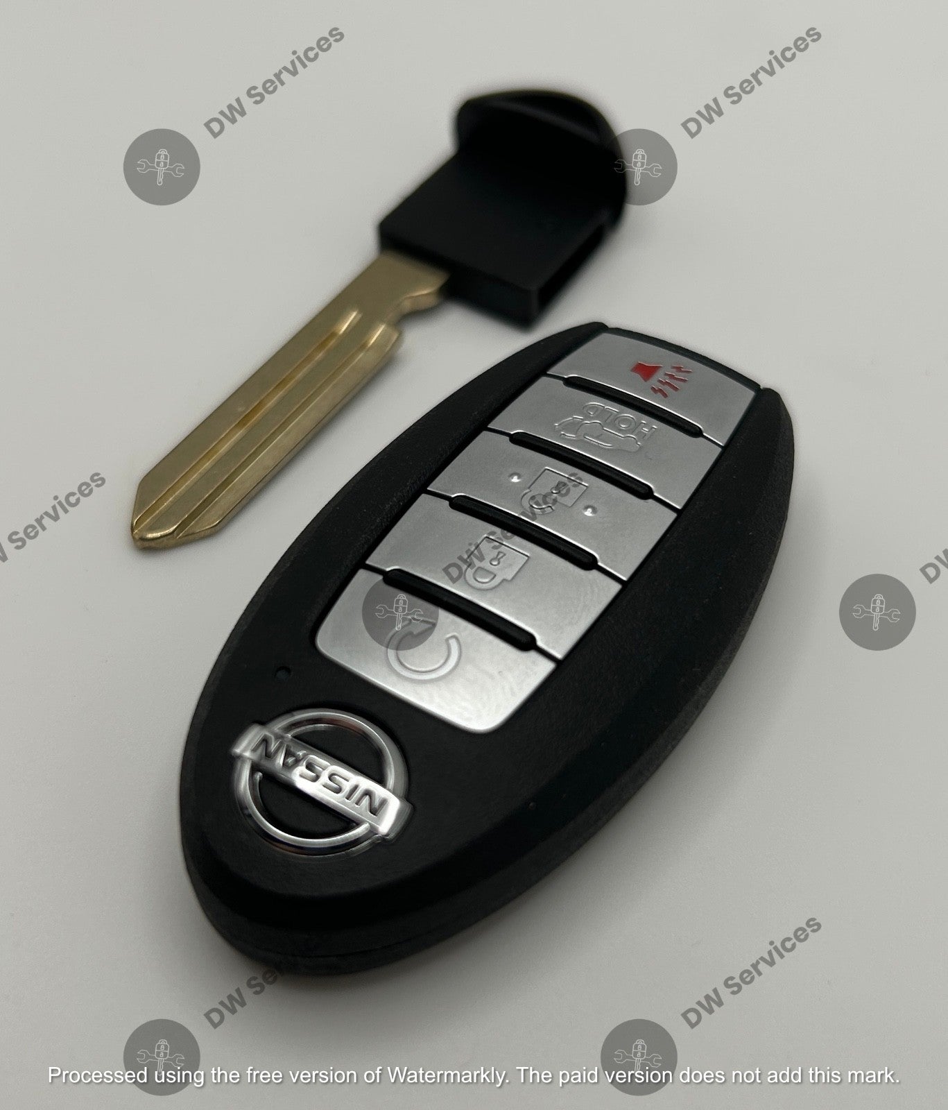 NEW OEM GENUINE Nissan Murano Pathfinder remote SMART key Fob KR5TXN7 S180144905