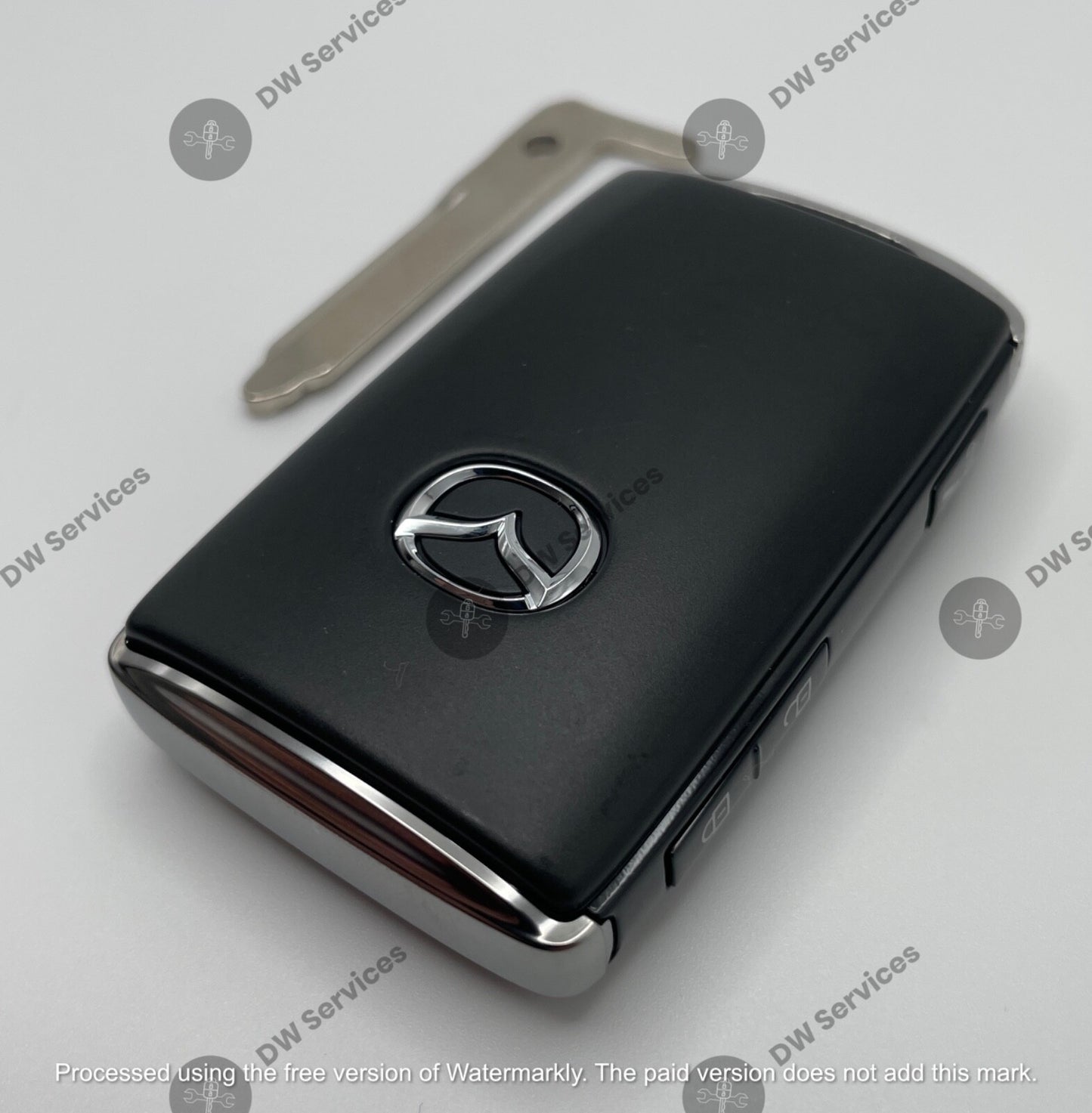 NEW! OEM GENUINE Mazda CX-3 / CX-5 / CX-9 Prox remote SMART key Fob WAZSKE13D03