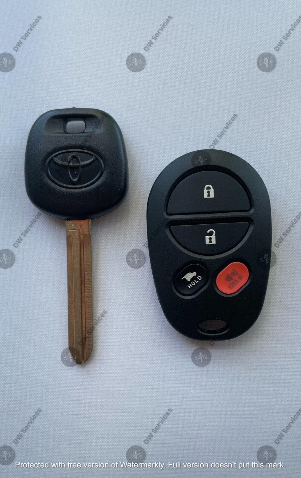 NEW! Toyota SEGUOIA keyless entry remote FOB GQ43VT20T & Transponder KEY 'H'Chip