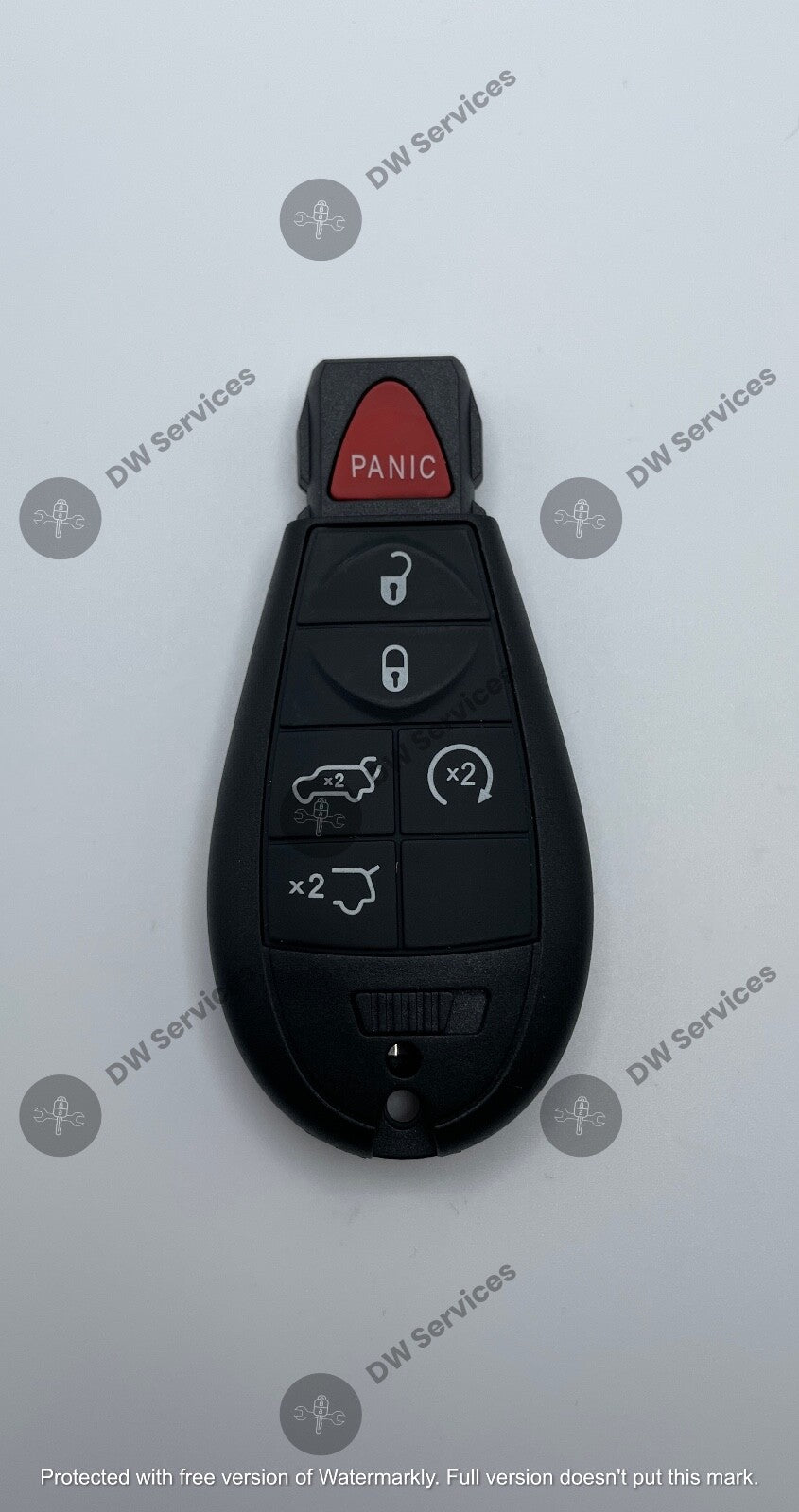 NEW! Jeep Grand Cherokee / Commander remote key fob FOBIK M3N5WY783X, IYZ-C01C