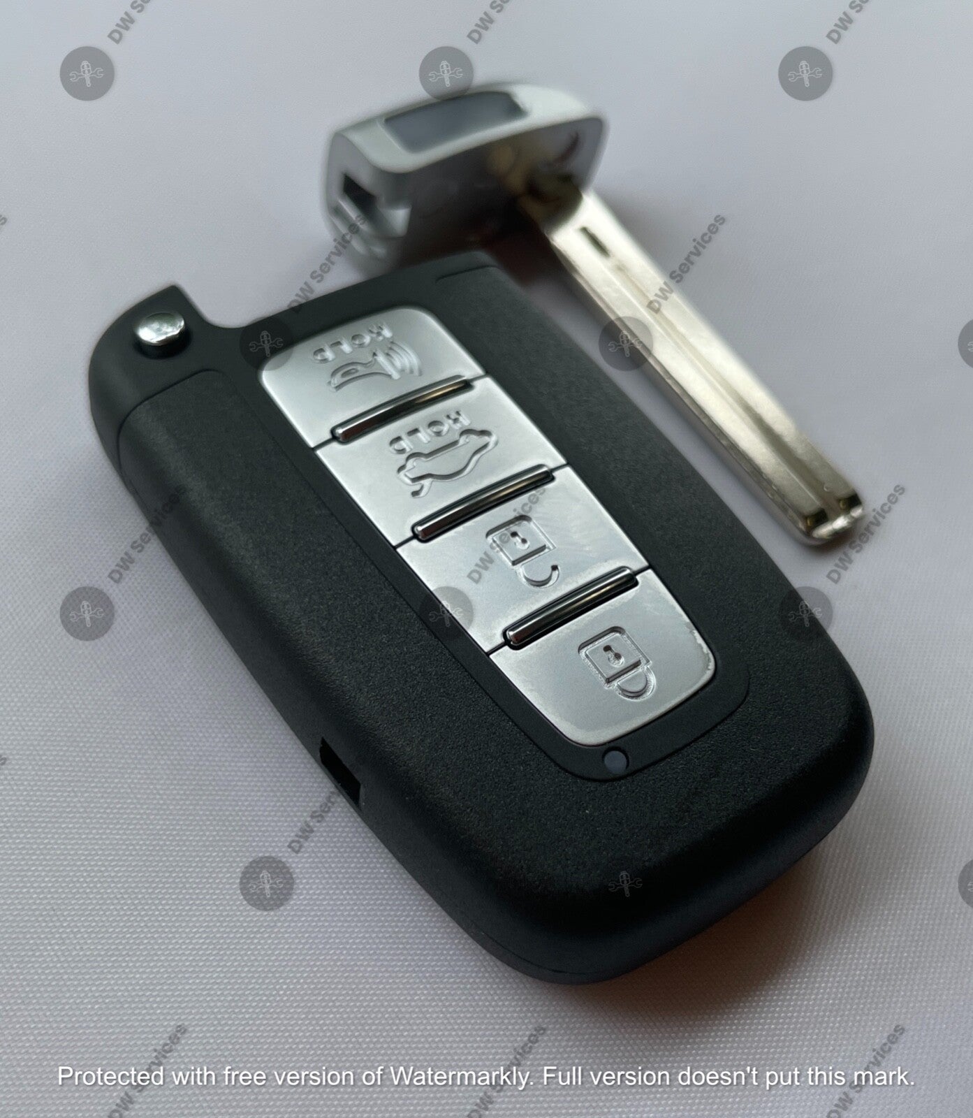 NEW! KIA 4 button Smart keyless PROX entry remote fob SY5HMFNA04 HY22 Blade