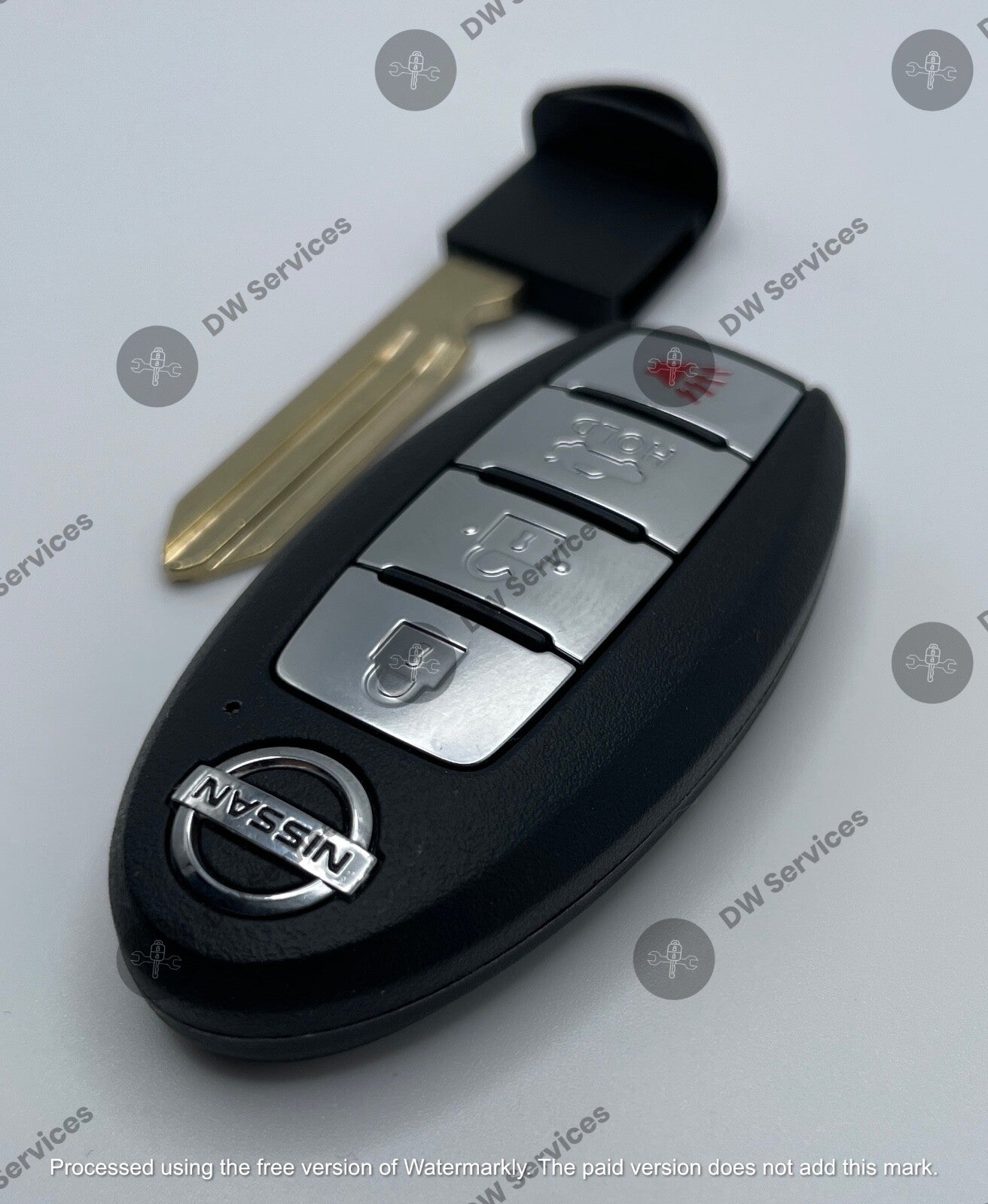 NEW! Nissan Altima / Sentra / Versa Proximity remote SMART key Fob KR5TXN1 / 801