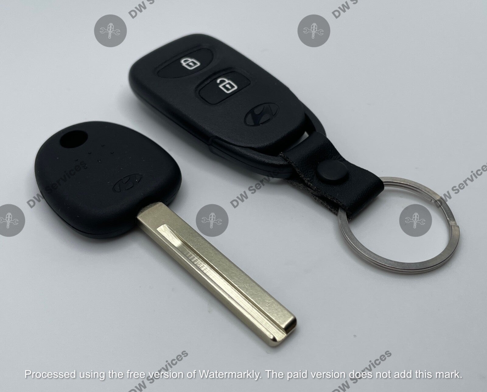 NEW! OEM Hyundai Accent keyless remote FOB TQ8-RKE-4F14 NON transponder key HY18
