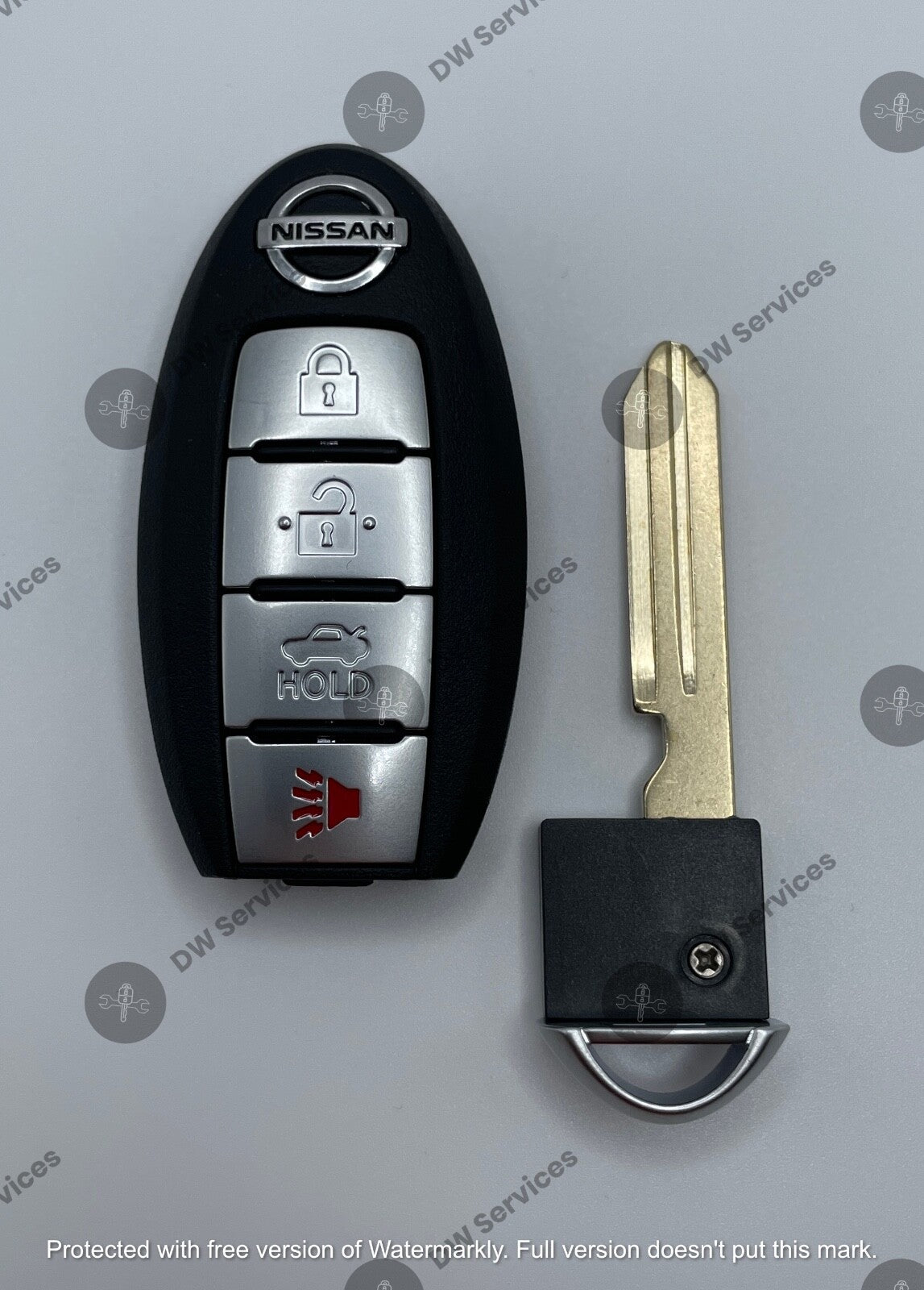 NEW! Nissan SENTRA / VERSA 4-button Proximity remote SMART key CWTWB1U840
