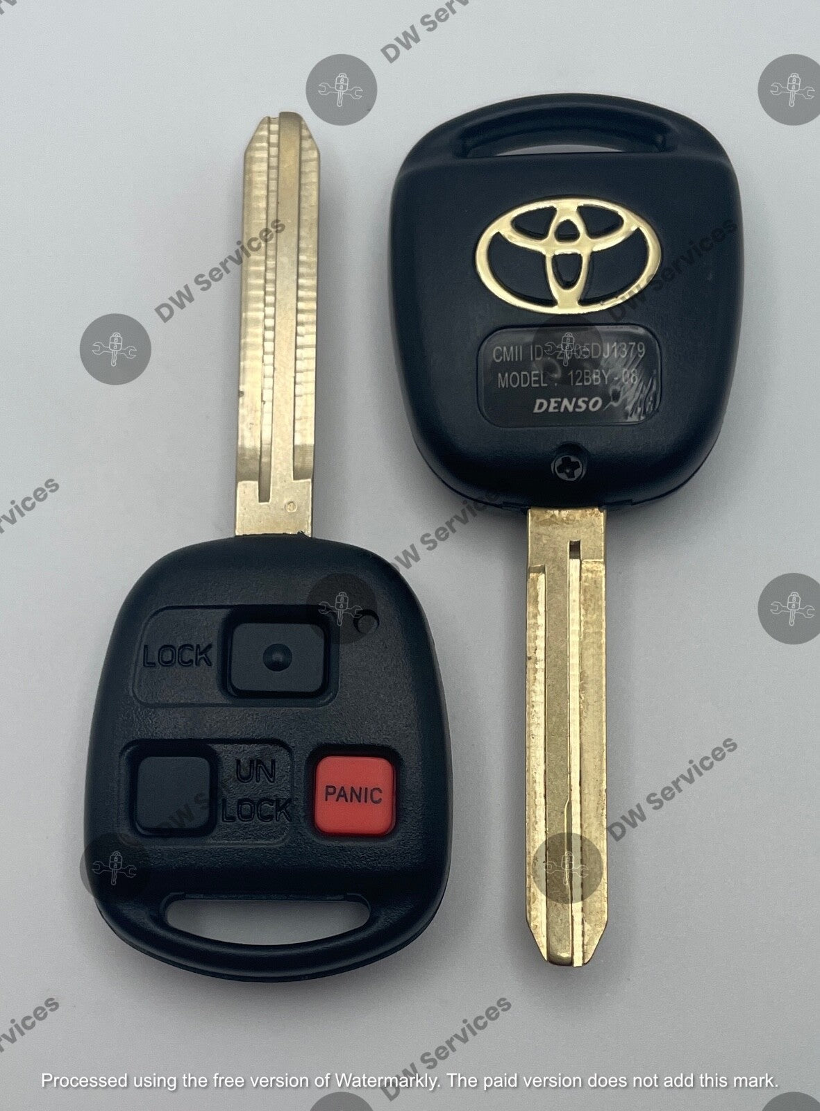 NEW! Toyota FJ Cruiser / Landcruiser Keyless entry remote key fob HYQ12BBT "DOT"