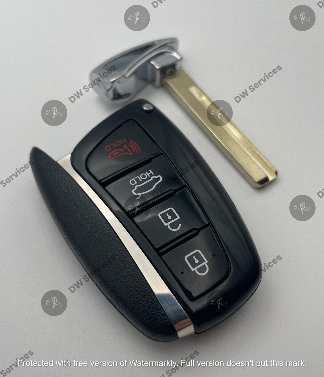 NEW! Hyundai Santa Fe / Genesis Smart PROX remote key FOB SY5DMFNA04 95440-4Z200