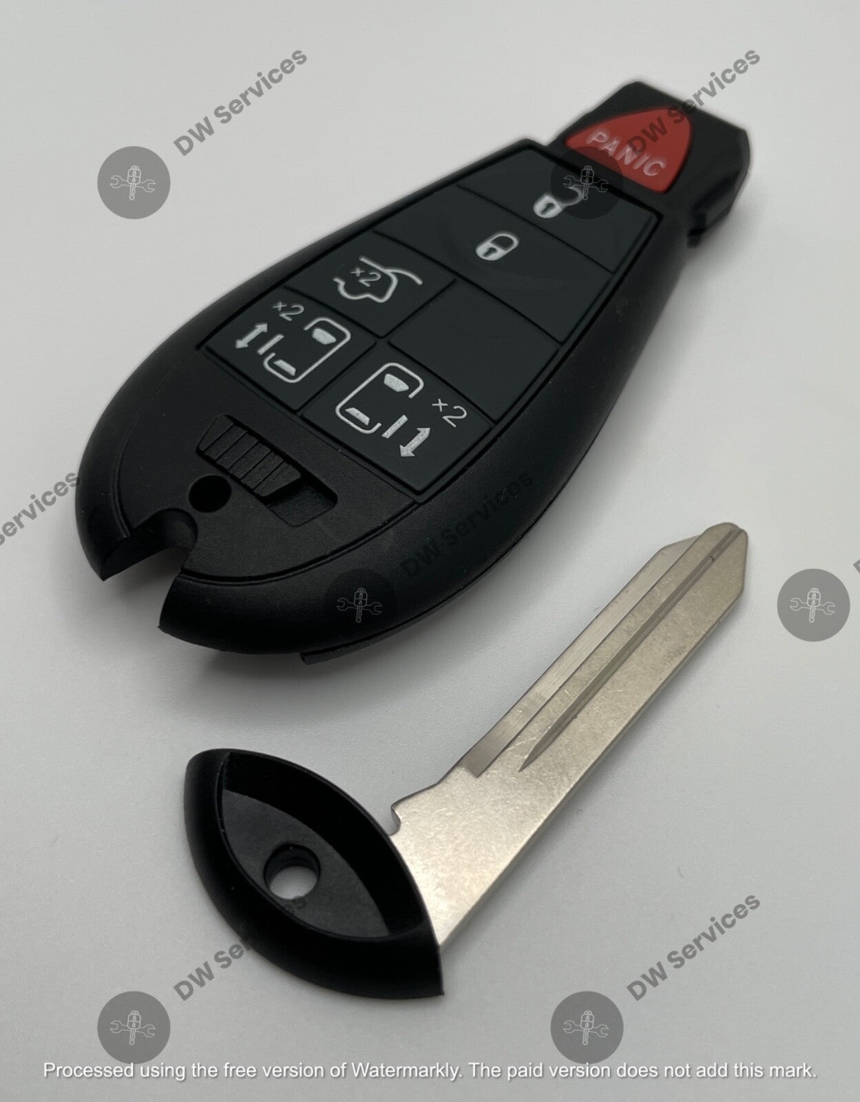 NEW! OEM Genuine Volkswagen ROUTAN keyless entry remote key fob FOBIK IYZ-C01C