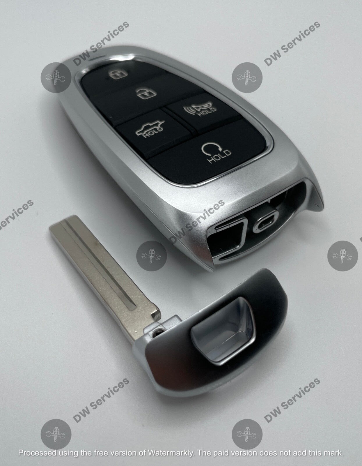 NEW OEM Hyundai SANTA CRUZ 2022 Smart Proxy remote key TQ8-FOB-4F27 95440-K5010