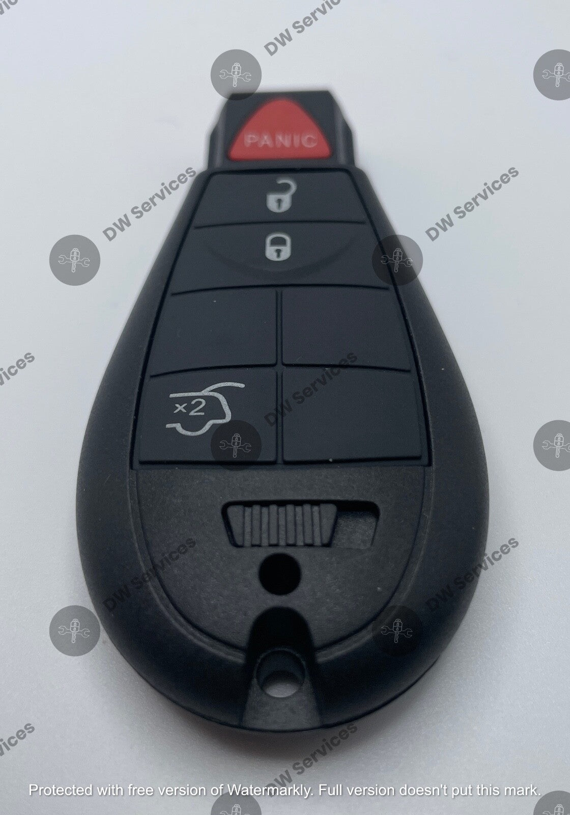 NEW! Jeep Grand Cherokee 2008-2013 remote key fob KEYLESS GO FOBIK PROX IYZ-C01C
