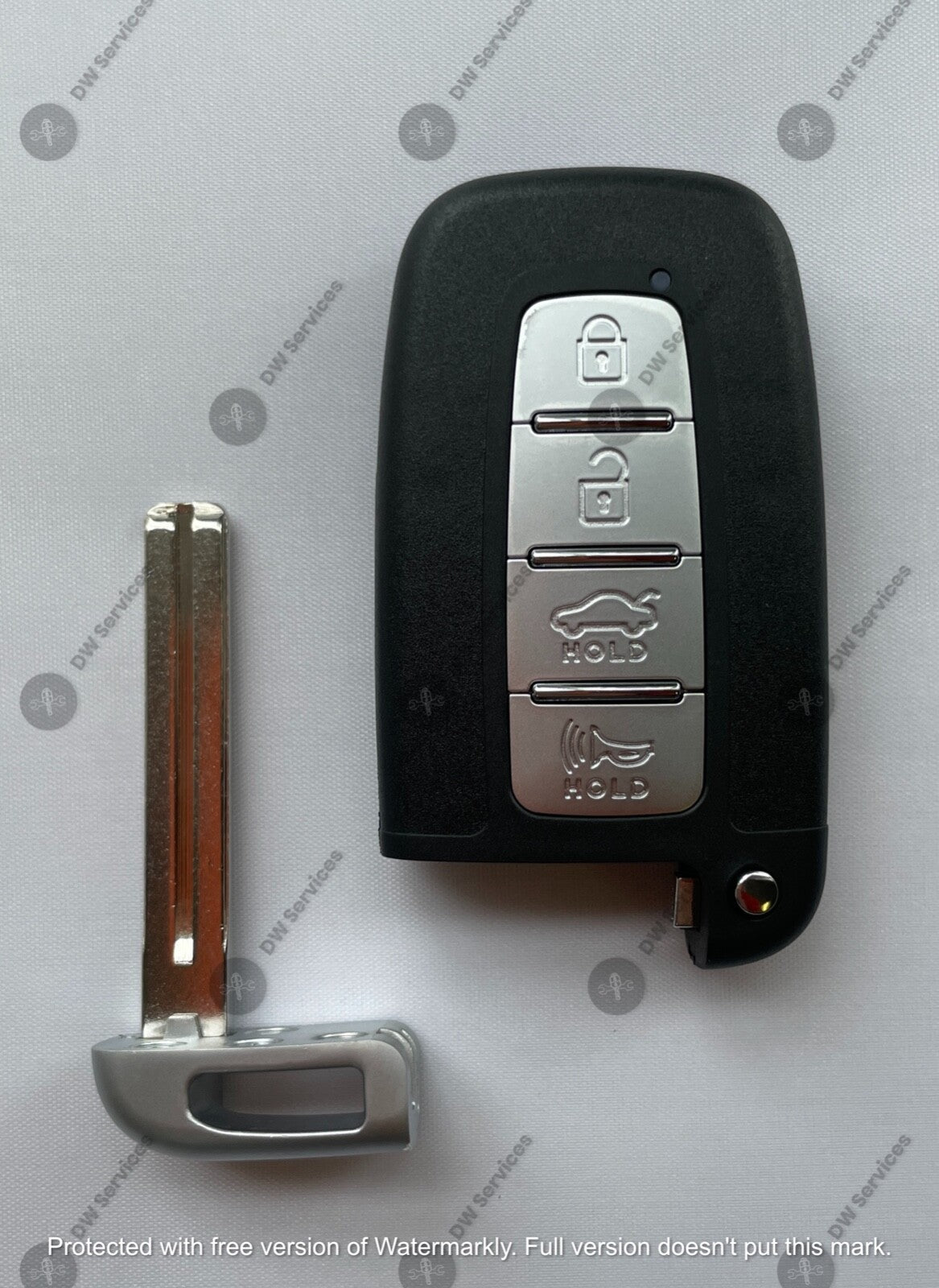 NEW! KIA 4 button Smart keyless PROX entry remote fob SY5HMFNA04 HY22 Blade