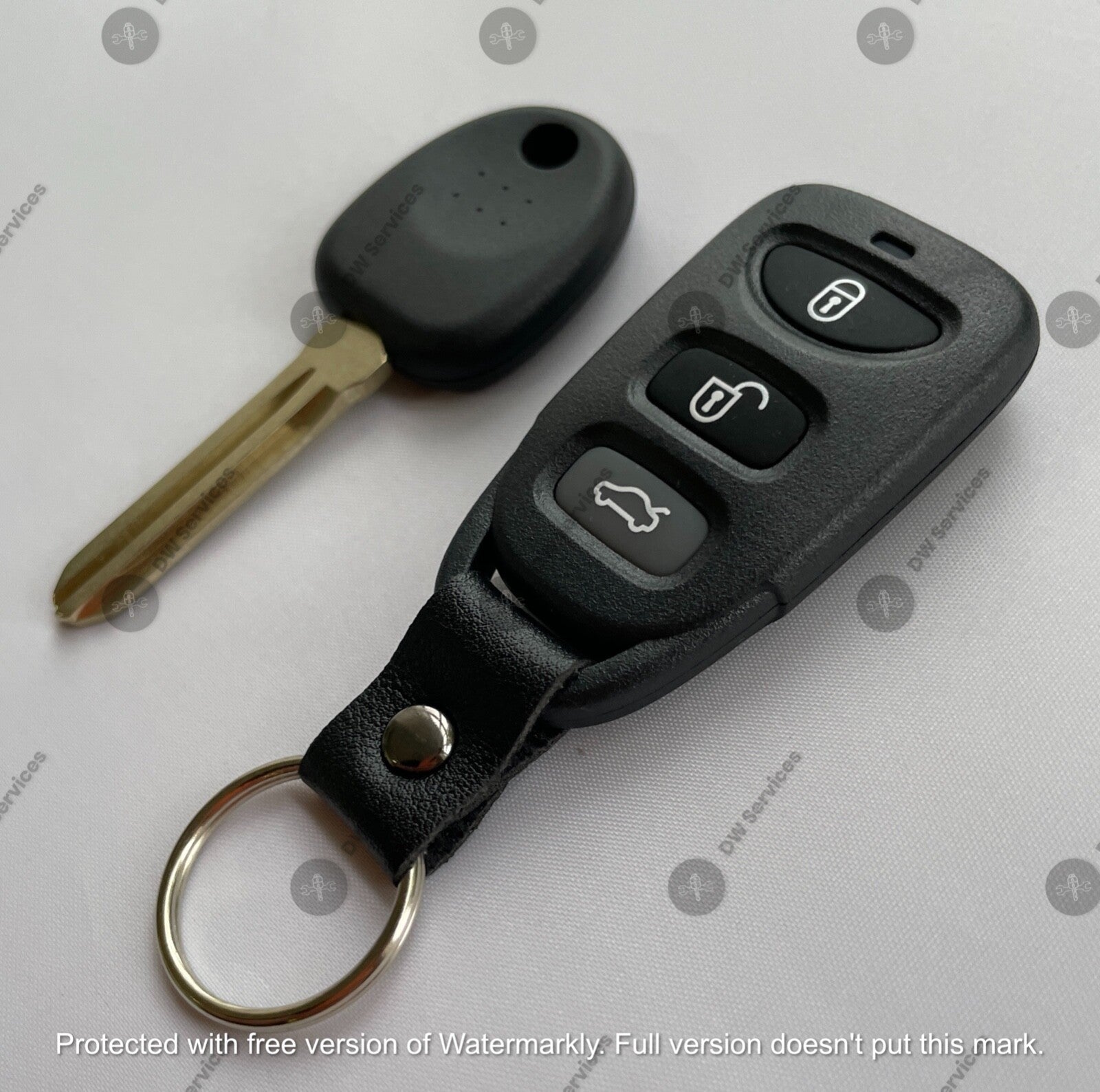 NEW! Hyundai keyless entry remote FOB OSLOKA-310T  & Non-Transponder KEY ELANTRA
