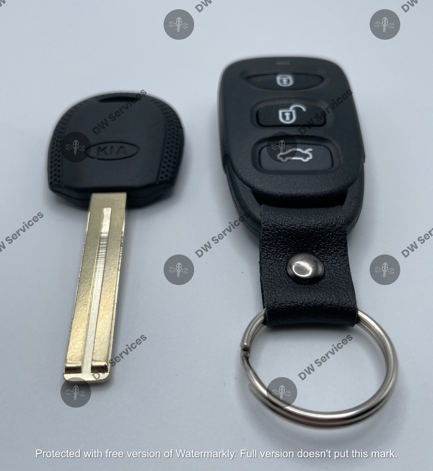 NEW! KIA Optima keyless remote FOB NYOSEKS-TF10ATX & transponder Chip key ID46