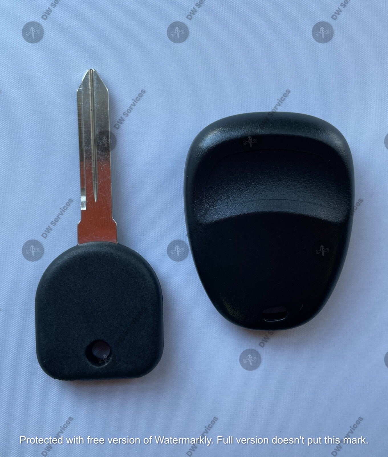 NEW! GM keyless entry remote FOB KOBUT1BT & NON Transponder KEY GMC Chevy Cadi