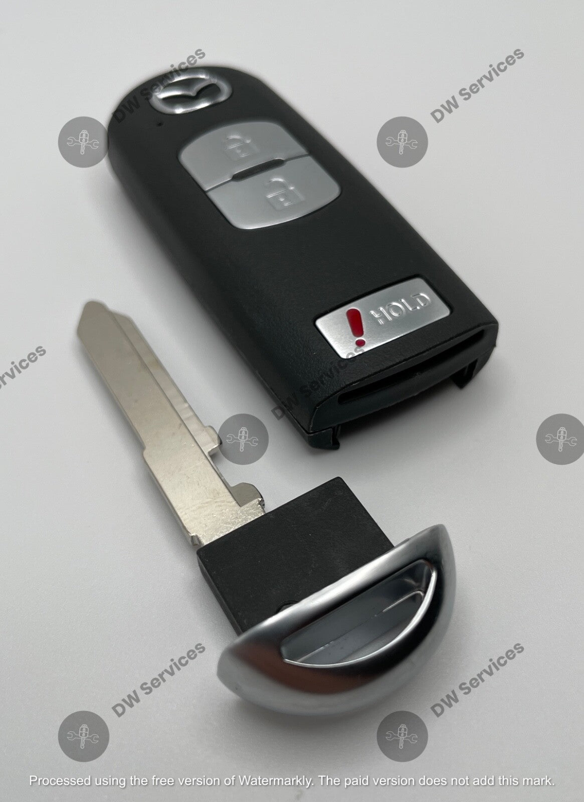 NEW! Mazda 3 / Speed PROXIMITY 3 button remote SMART key FOB WAZX1T763SKE11A03