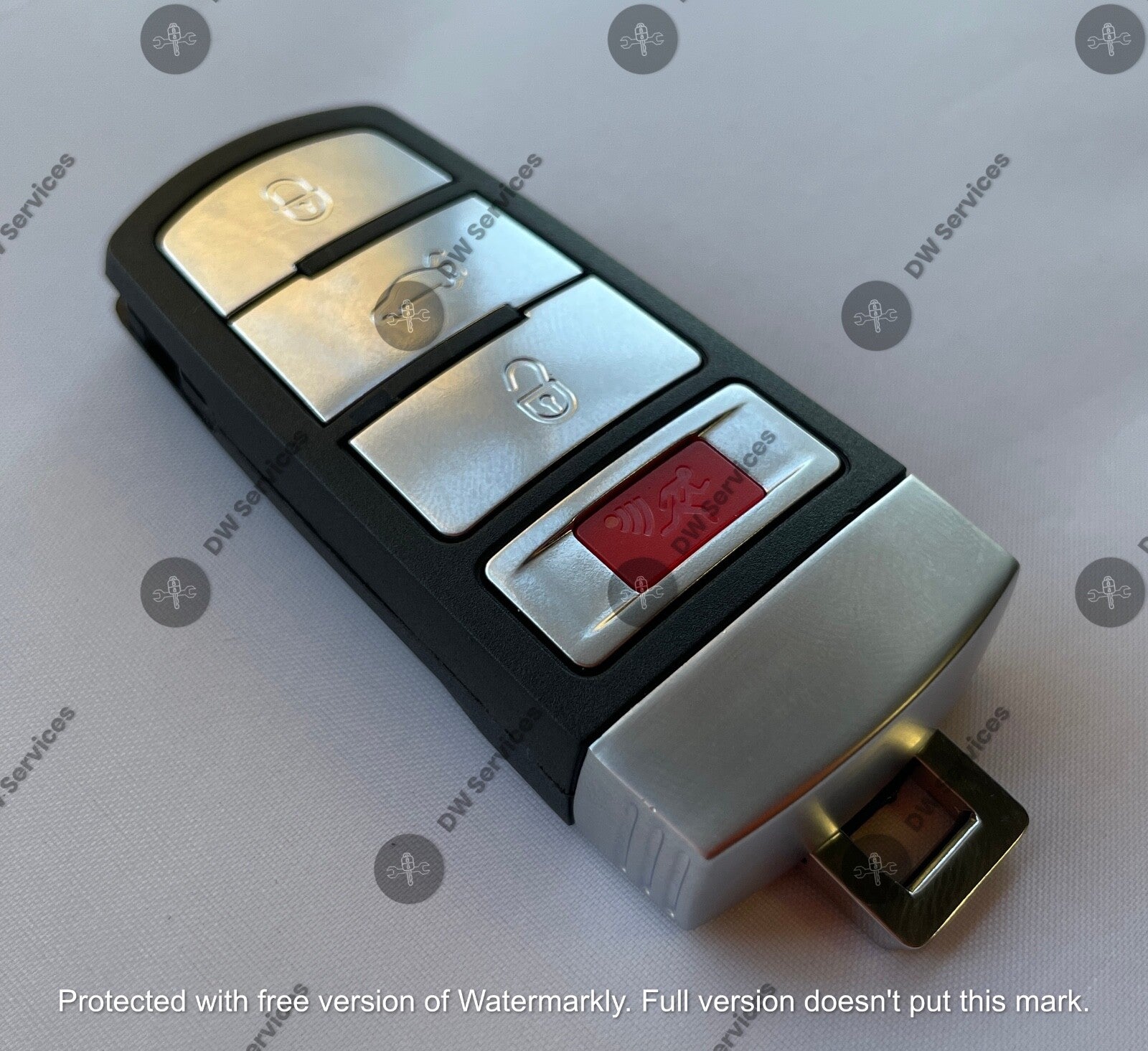 NEW! Volkswagen 4-Button Remote SLOT Key fob for Passat / CC