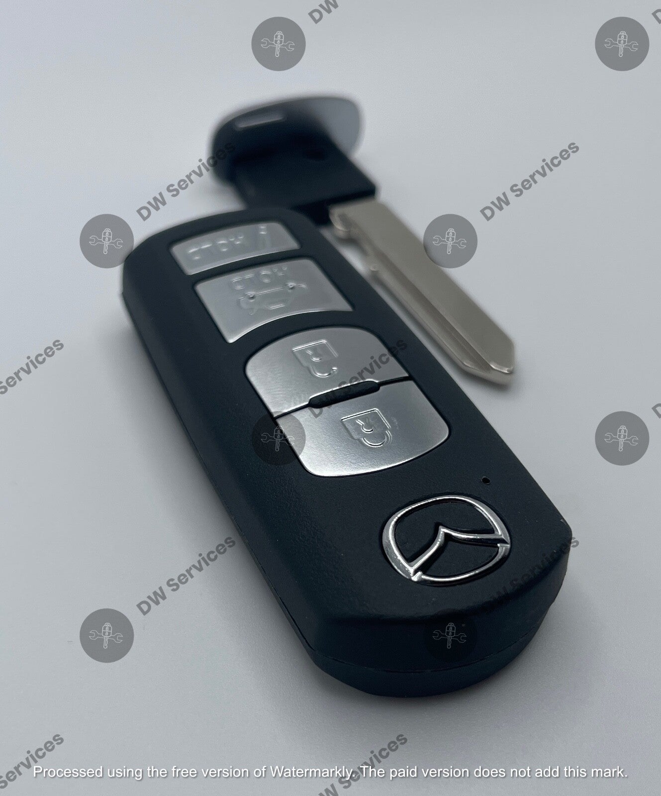 NEW! GENUINE OEM Mazda 6 / 3 / MX-5 remote SMART key Fob WAZSKE13D01 GJY9-67-5DY