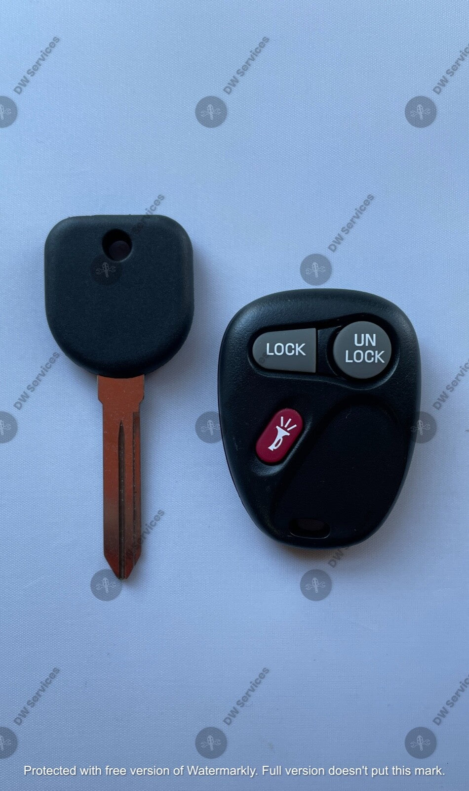 NEW! GM keyless entry remote FOB KOBUT1BT & NON Transponder KEY GMC Chevy Cadi